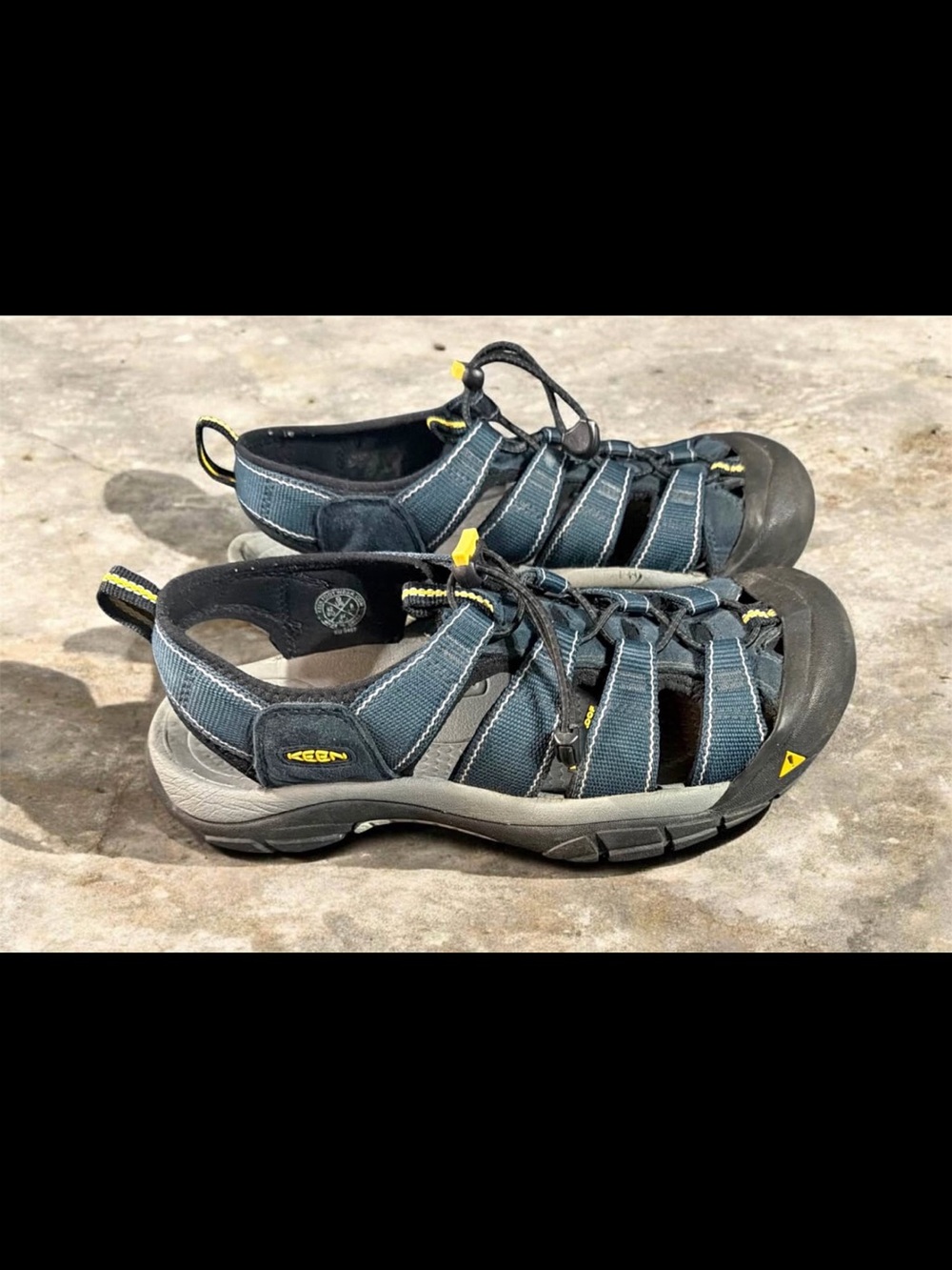KEEN Men's Newport H2 Dark Blue Hiking Outdoor Sandals